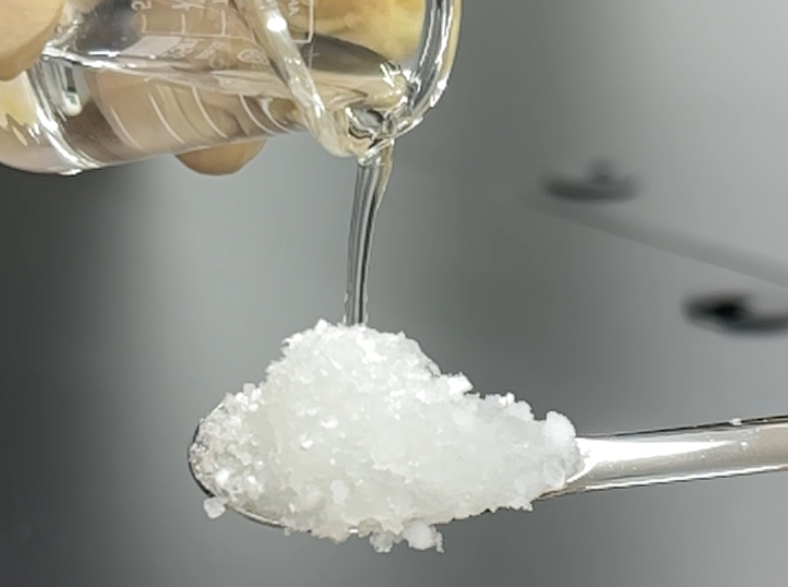 SuperSponge absorbing water